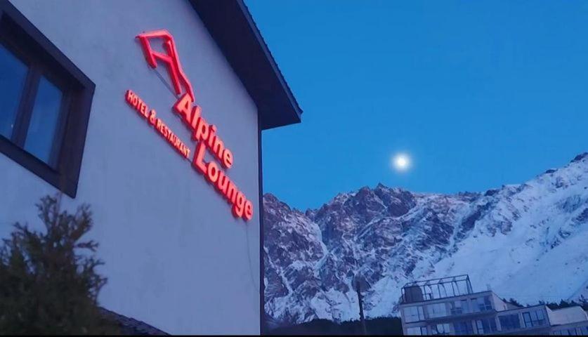 Alpine Lounge Kazbegi Hotel Exterior photo